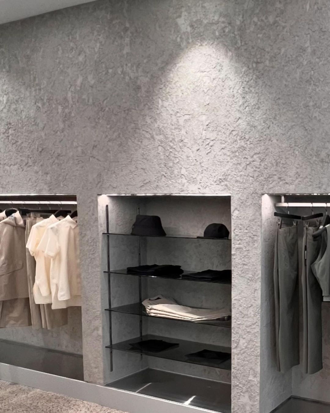 Concrete-look Decorative Venetian Plaster X-Coarse - 5 Star Finishes Ltd