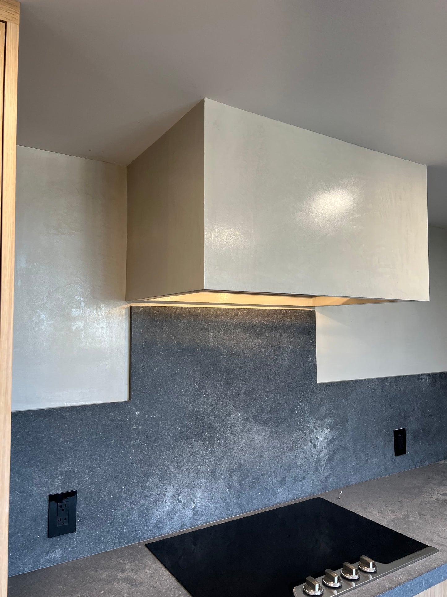 Concrete-look Decorative Venetian Plaster Fine, concrete plaster, microcement