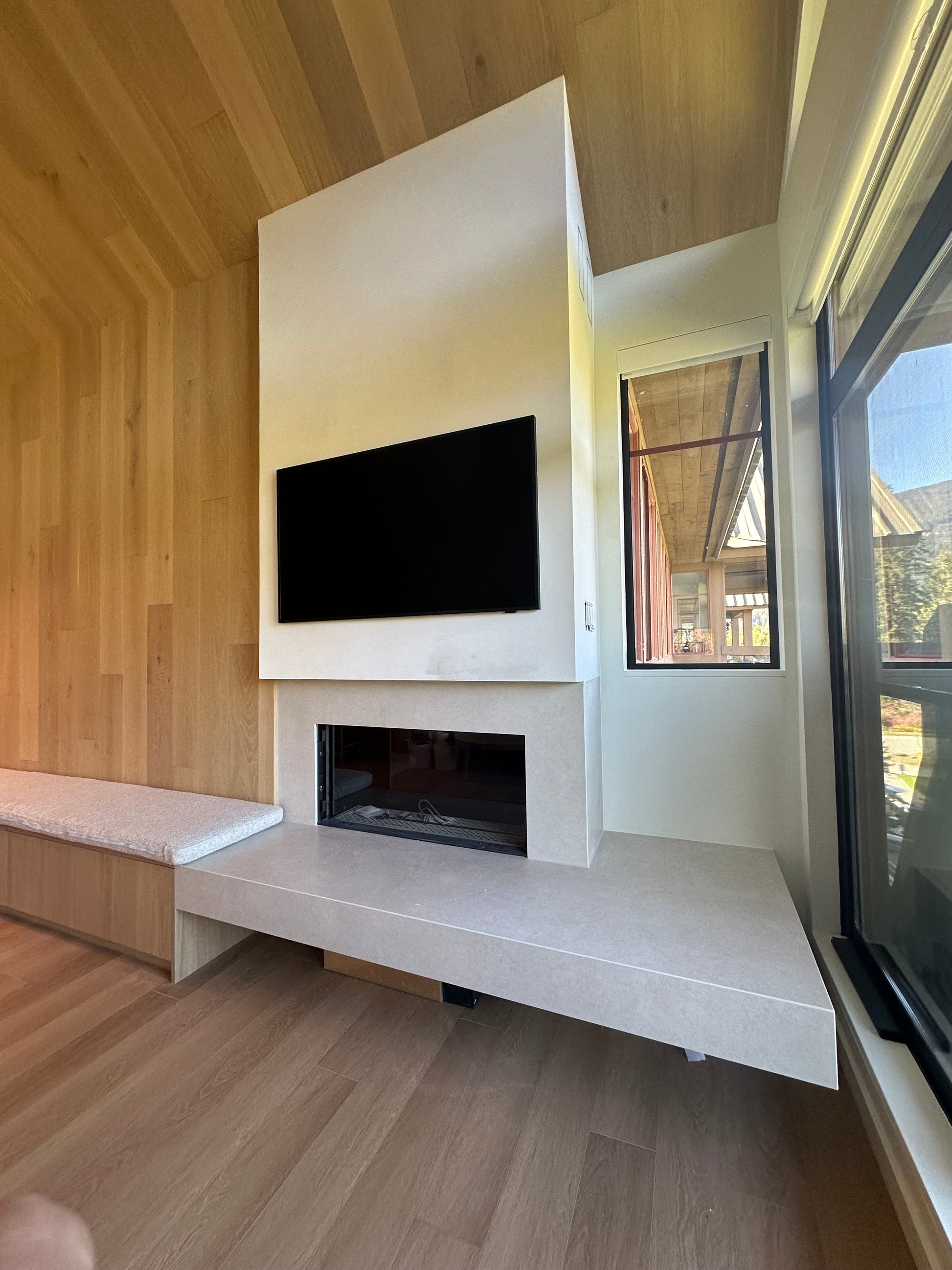 Decorative Venetian Plaster Lime Wash Paint - 5 Star Finishes Ltd