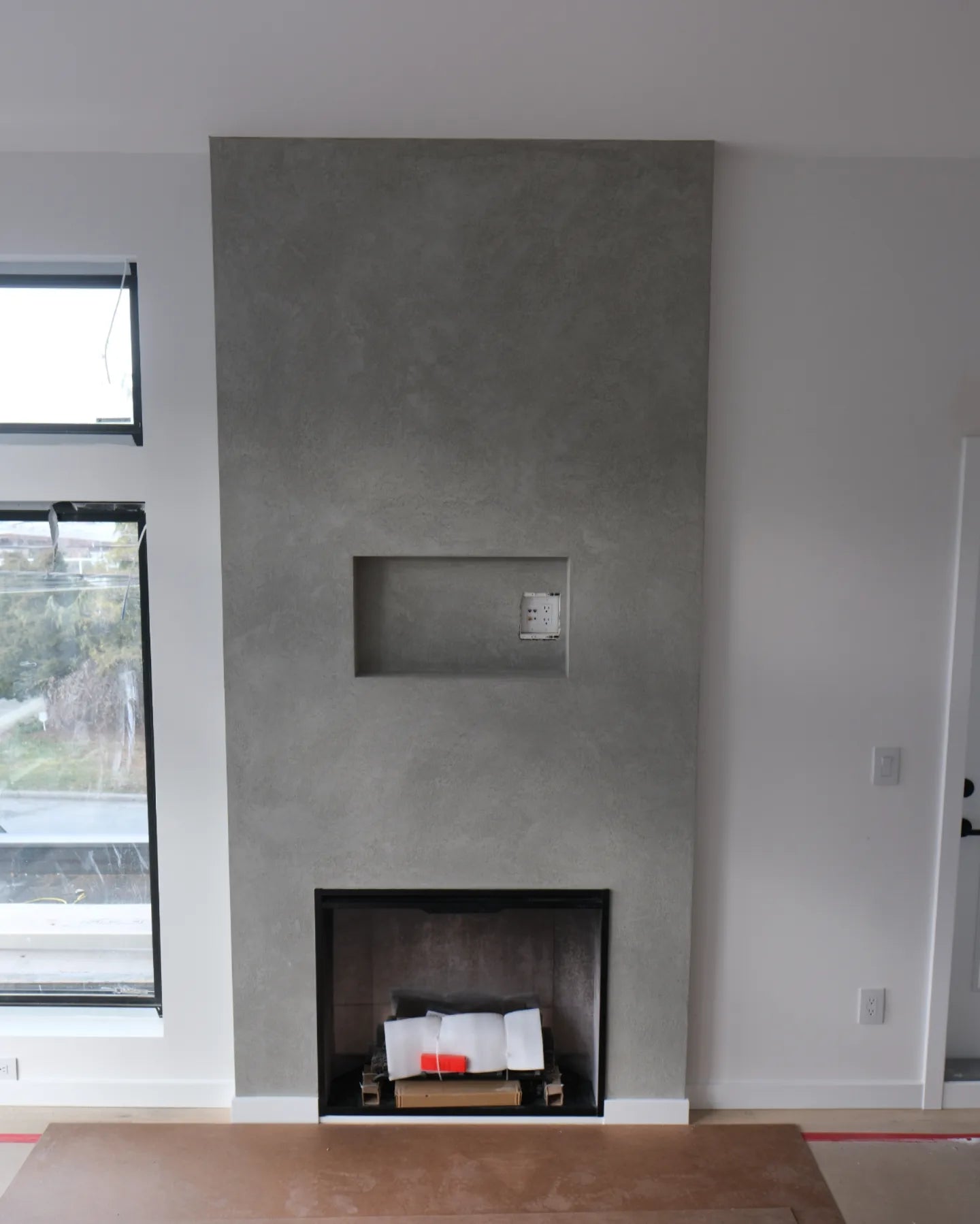 Concrete-look Decorative Venetian Plaster Medium - 5 Star Finishes Ltd