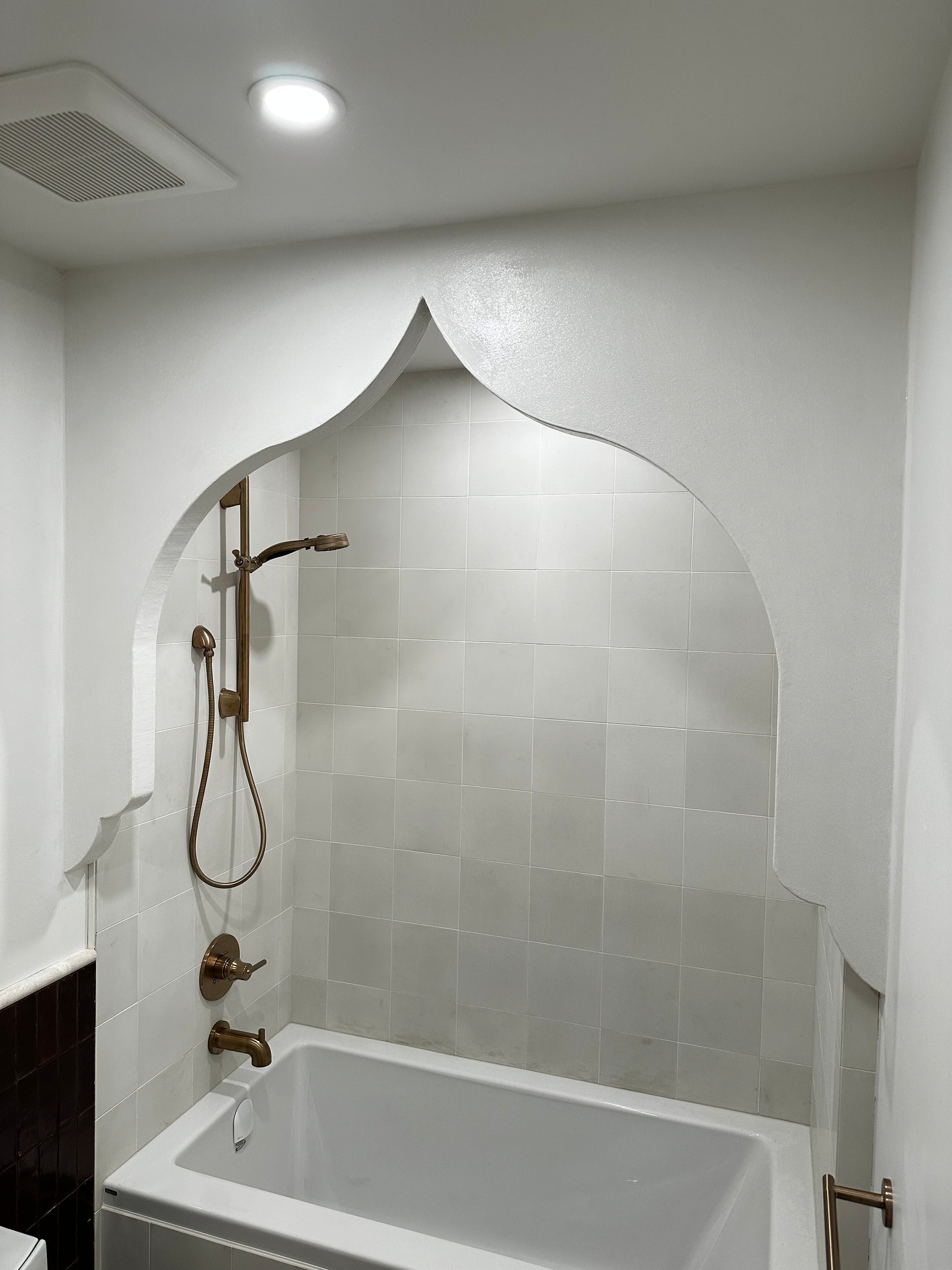 Microcement Wall and Shower - 5 Star Finishes Ltd