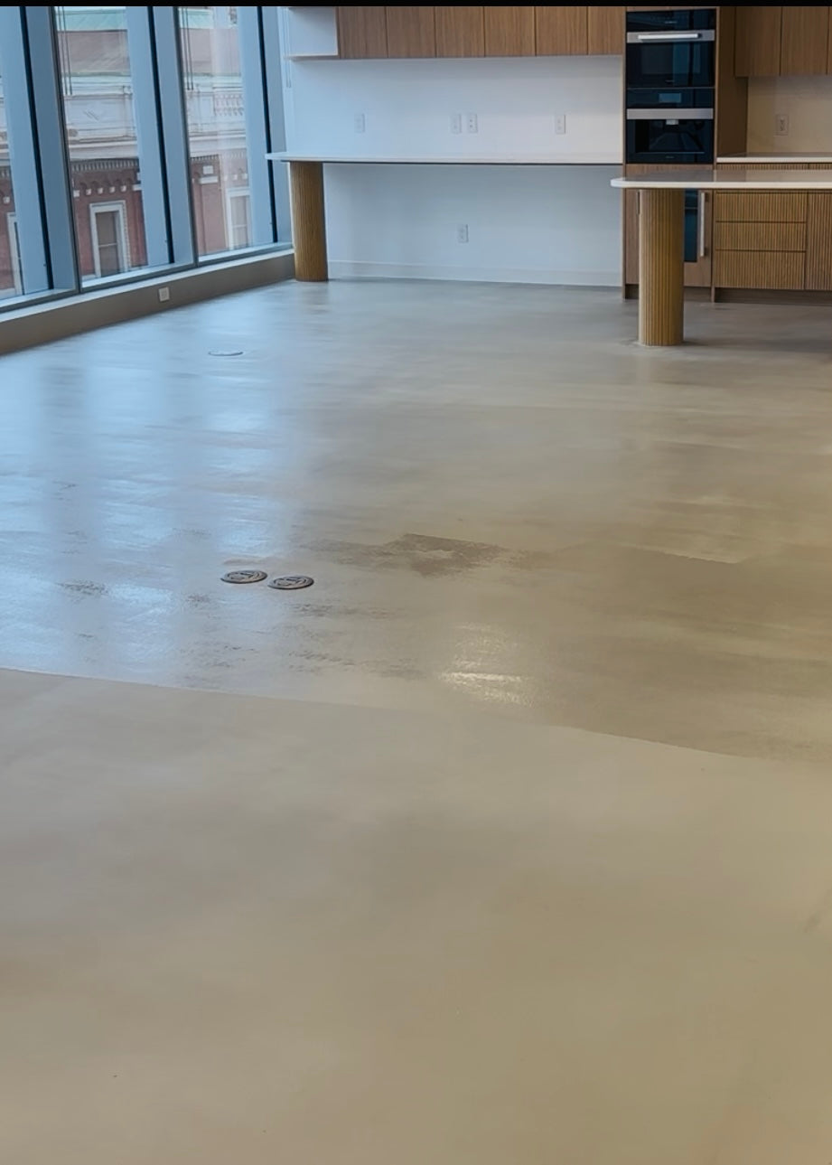 Microcement Floor and Venetian Plaster Ceiling Course - 5 Star Finishes Ltd