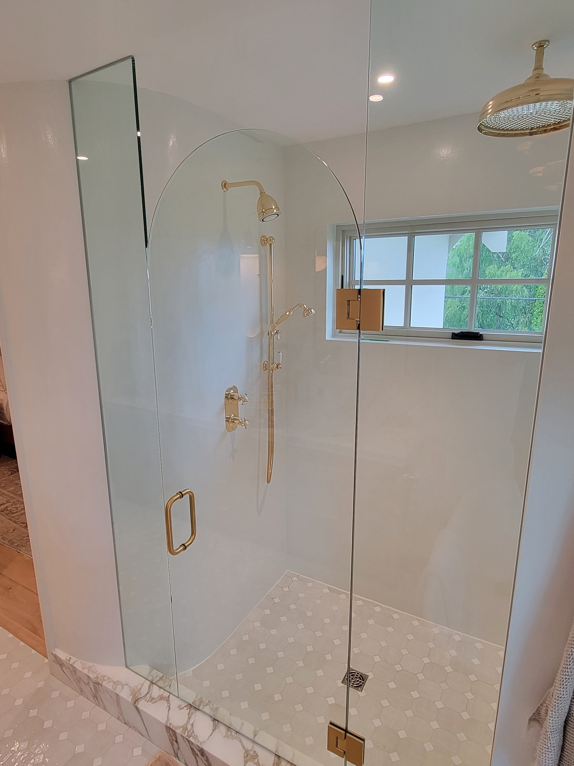 Microcement Wall and Shower - 5 Star Finishes Ltd